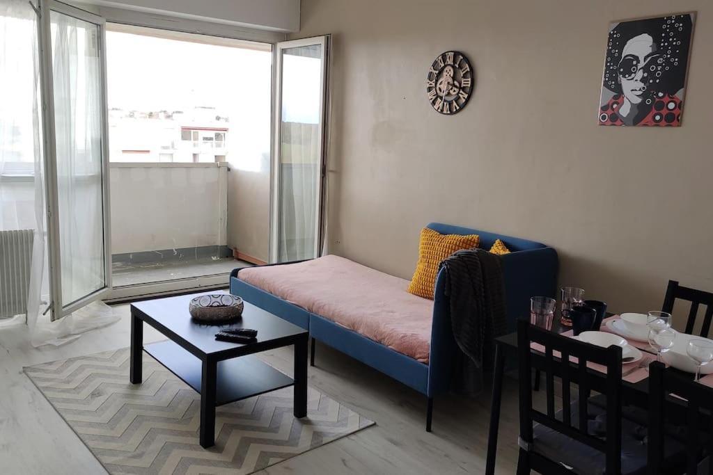 Charmant Appartement Proche Melun Centre Ville Zewnętrze zdjęcie