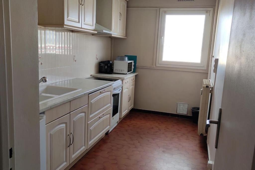 Charmant Appartement Proche Melun Centre Ville Zewnętrze zdjęcie