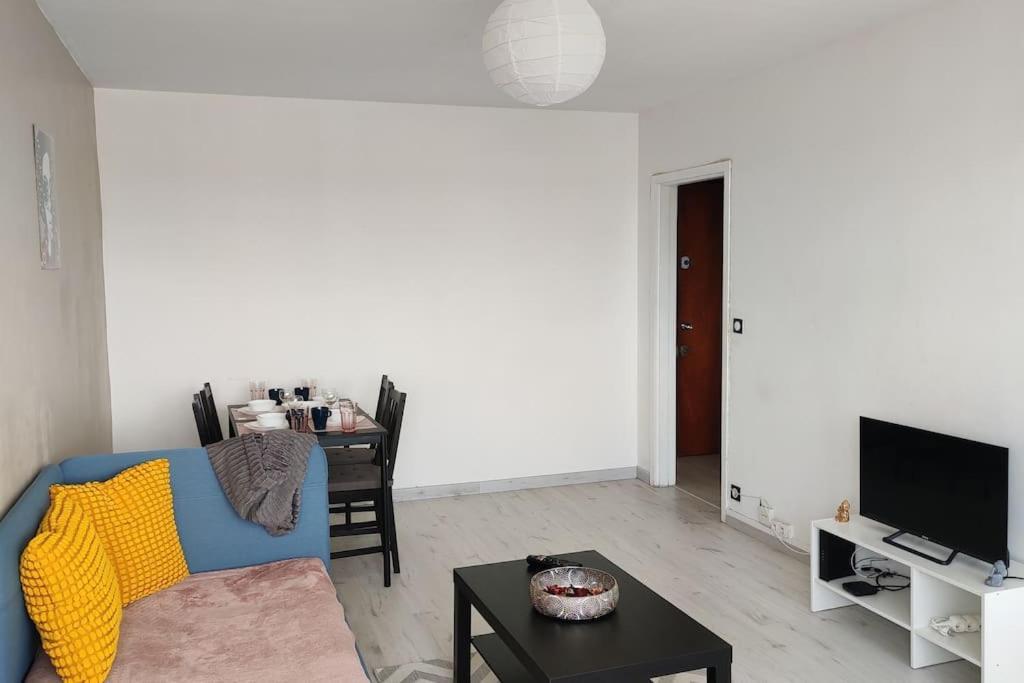 Charmant Appartement Proche Melun Centre Ville Zewnętrze zdjęcie