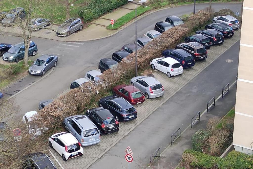Charmant Appartement Proche Melun Centre Ville Zewnętrze zdjęcie