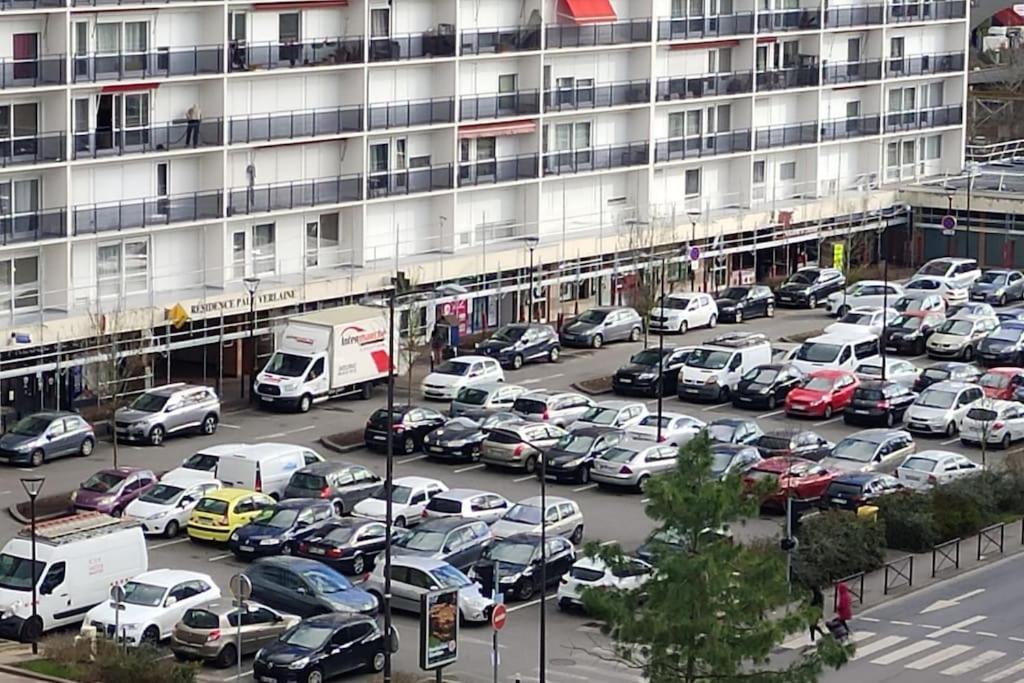 Charmant Appartement Proche Melun Centre Ville Zewnętrze zdjęcie